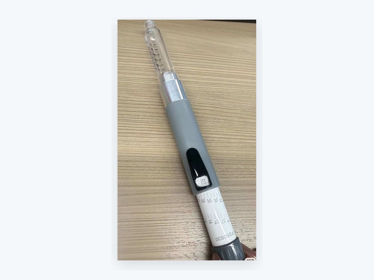 IPM-12 Plastic Economy Disposable Pen manufacturer sample image